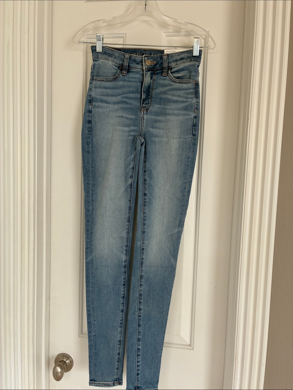 American Eagle Outfitters Light Wash High-Rise Jeggings